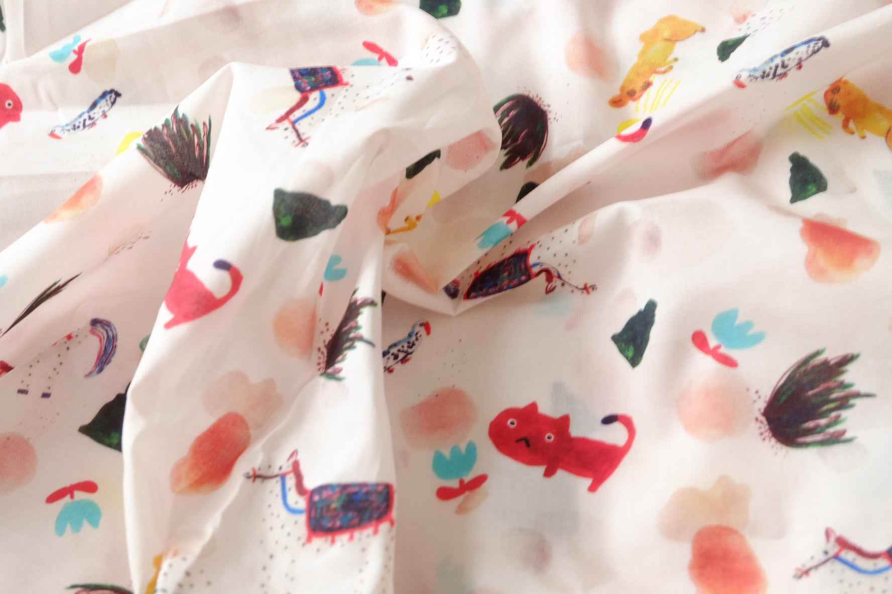 Whimsical Cotton Fabric, Silky Lightweight 80s Cotton, 3.28 Yards