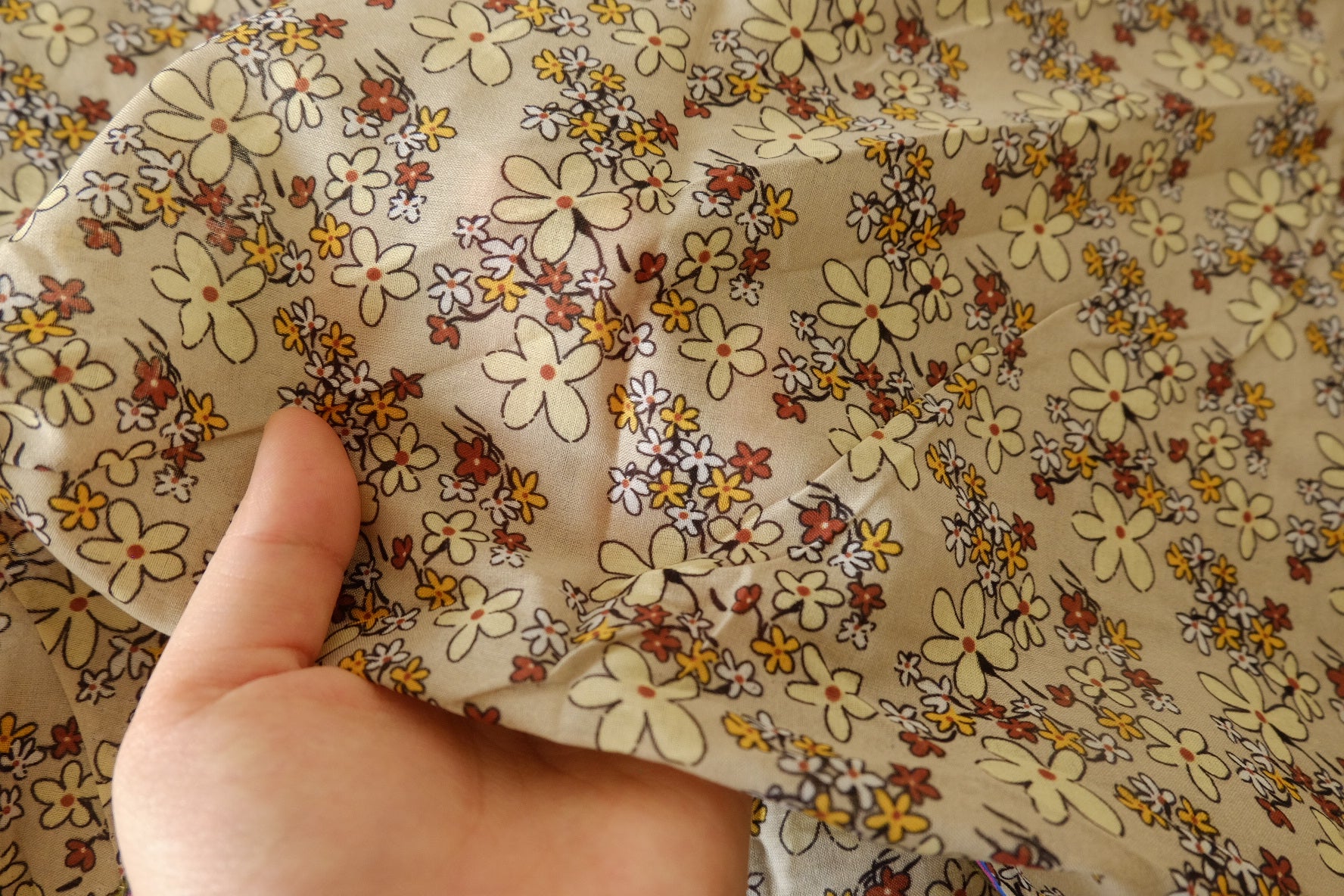 Retro Daisy Colorway Cotton Set – 1.09 yd Each