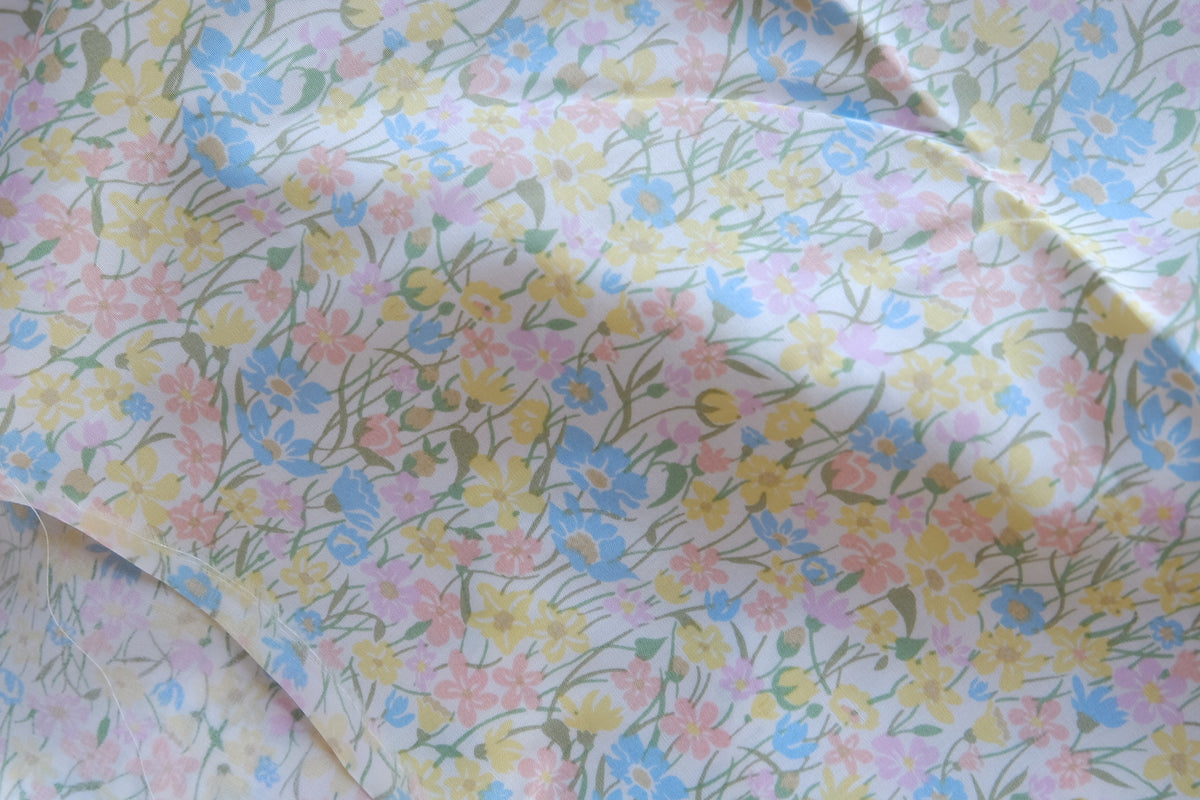 Pastel Wildflower Garden Cotton Lawn Fabric – 2.2 yd