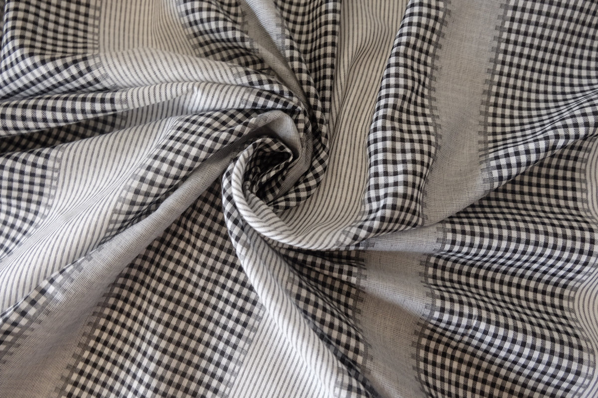 Patchwork Gingham & Stripes – Lightweight Cotton Fabric | 2.2 Yards