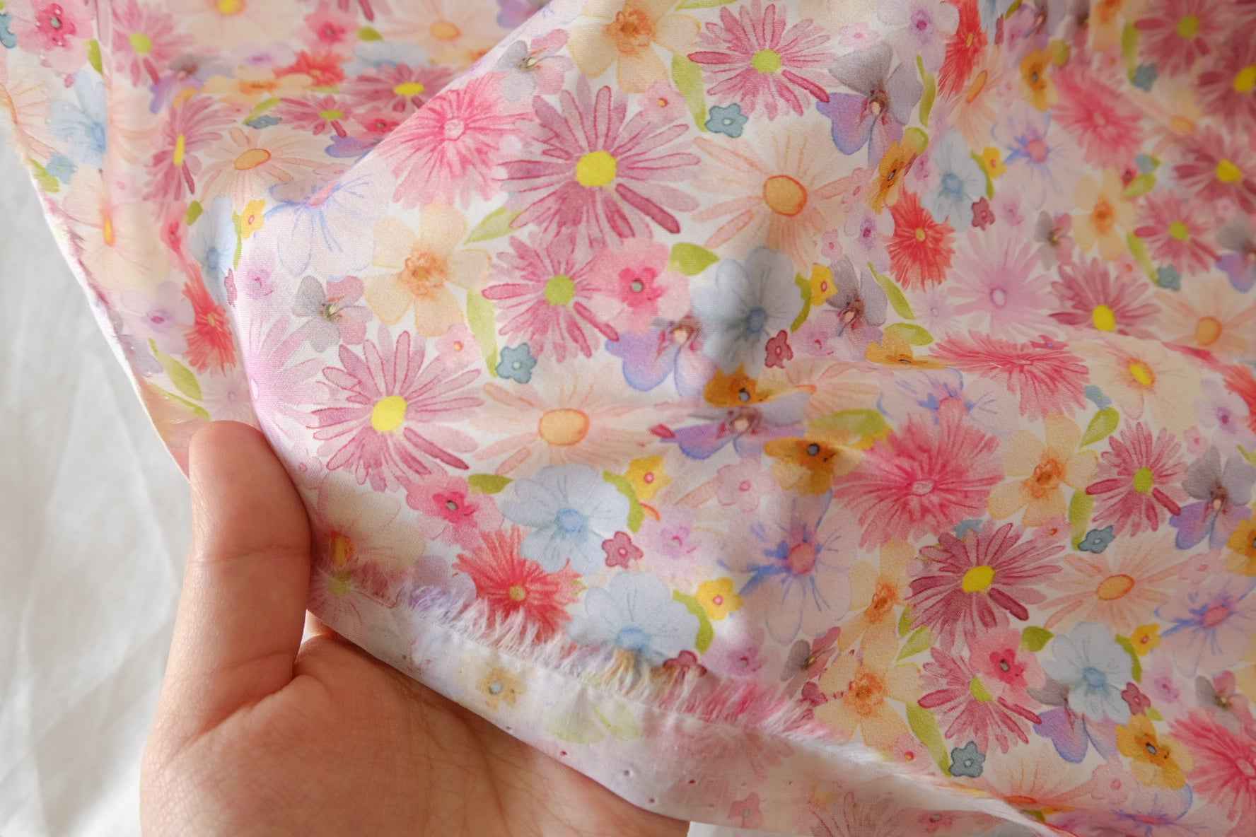 Pink Garden Floral Cotton Lawn Fabric – 4 yd