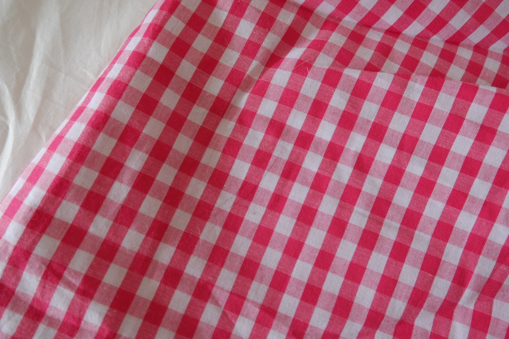Hot Pink Gingham Yarn-Dyed Cotton Fabric – 2.19 yd