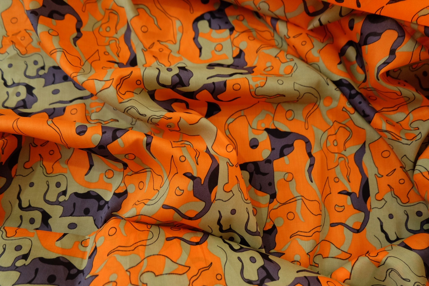 Abstract Orange Cotton Poplin – 2.2 Yards