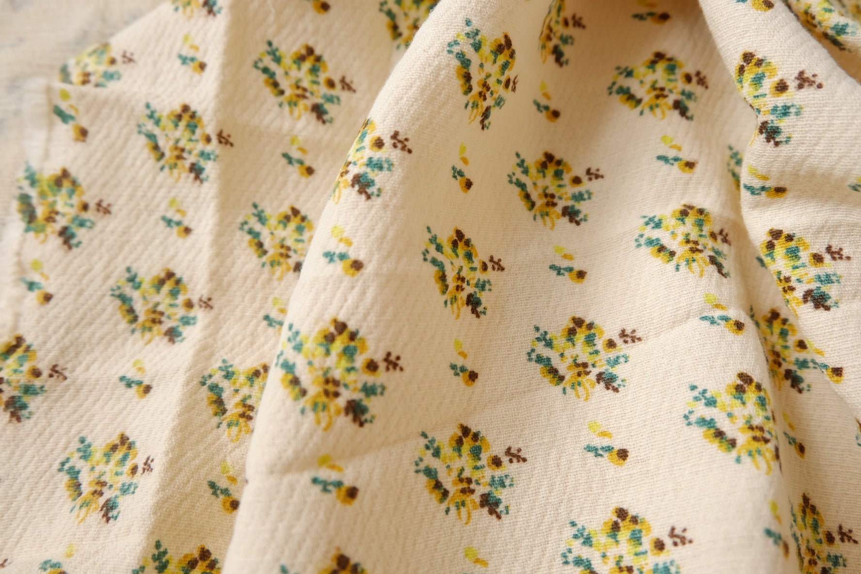 Double Gauze Cotton Linen Floral Fabric – Cozy Midweight Autumn Dress Fabric (3.28 yards)