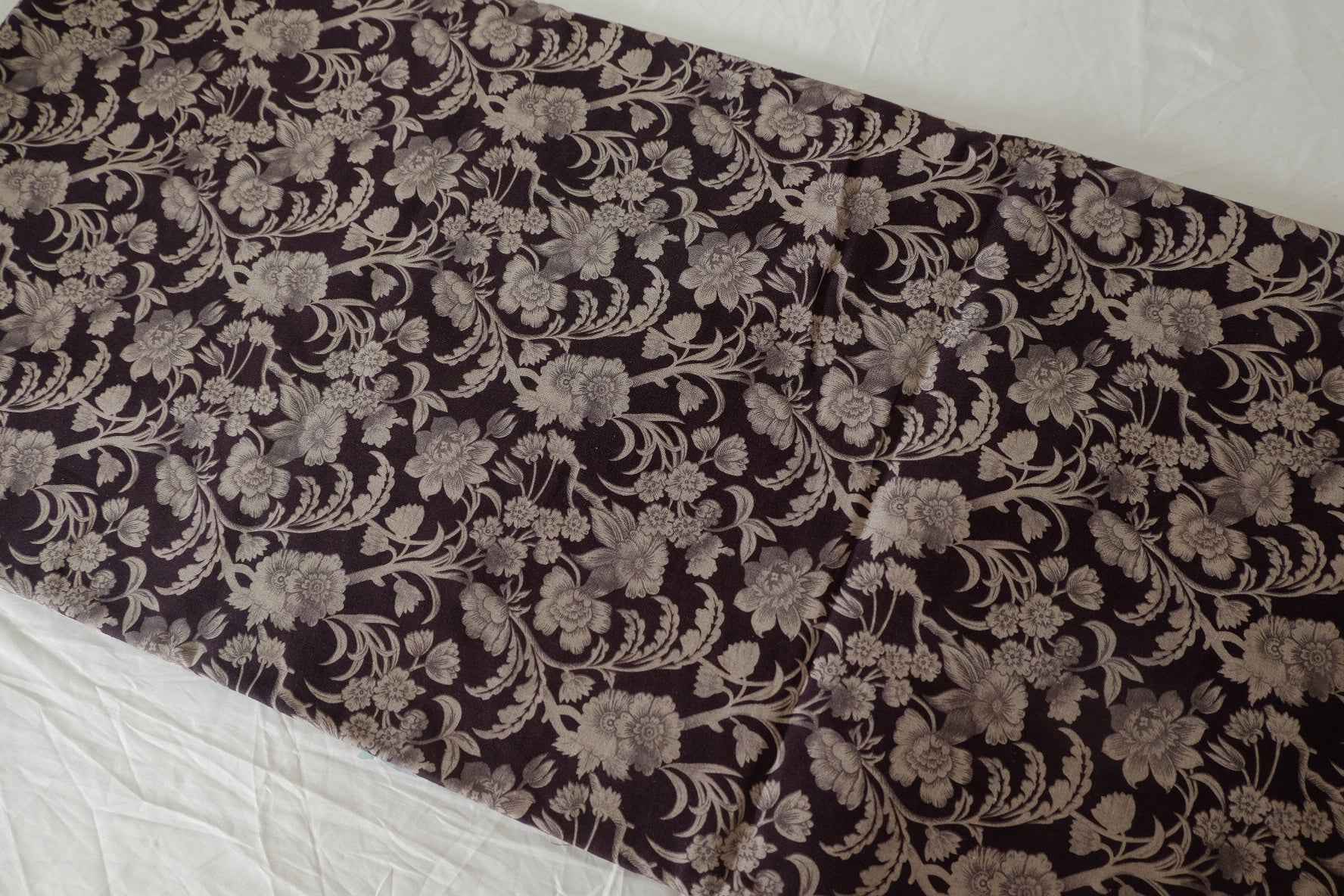 Brown Vintage Floral Cotton Cloth — 3.28 yd