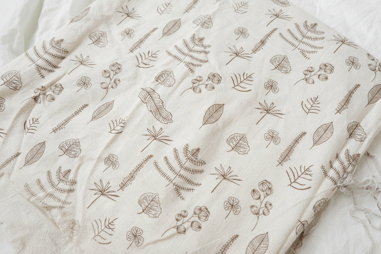 Botanical Print Washed Linen Fabric – Soft Sandwashed Linen for Summer Tops (1.53 yards)