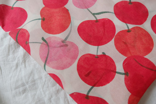 Watercolor Cherry Ultra-Light 80s Cotton Lawn — 1.64 yd