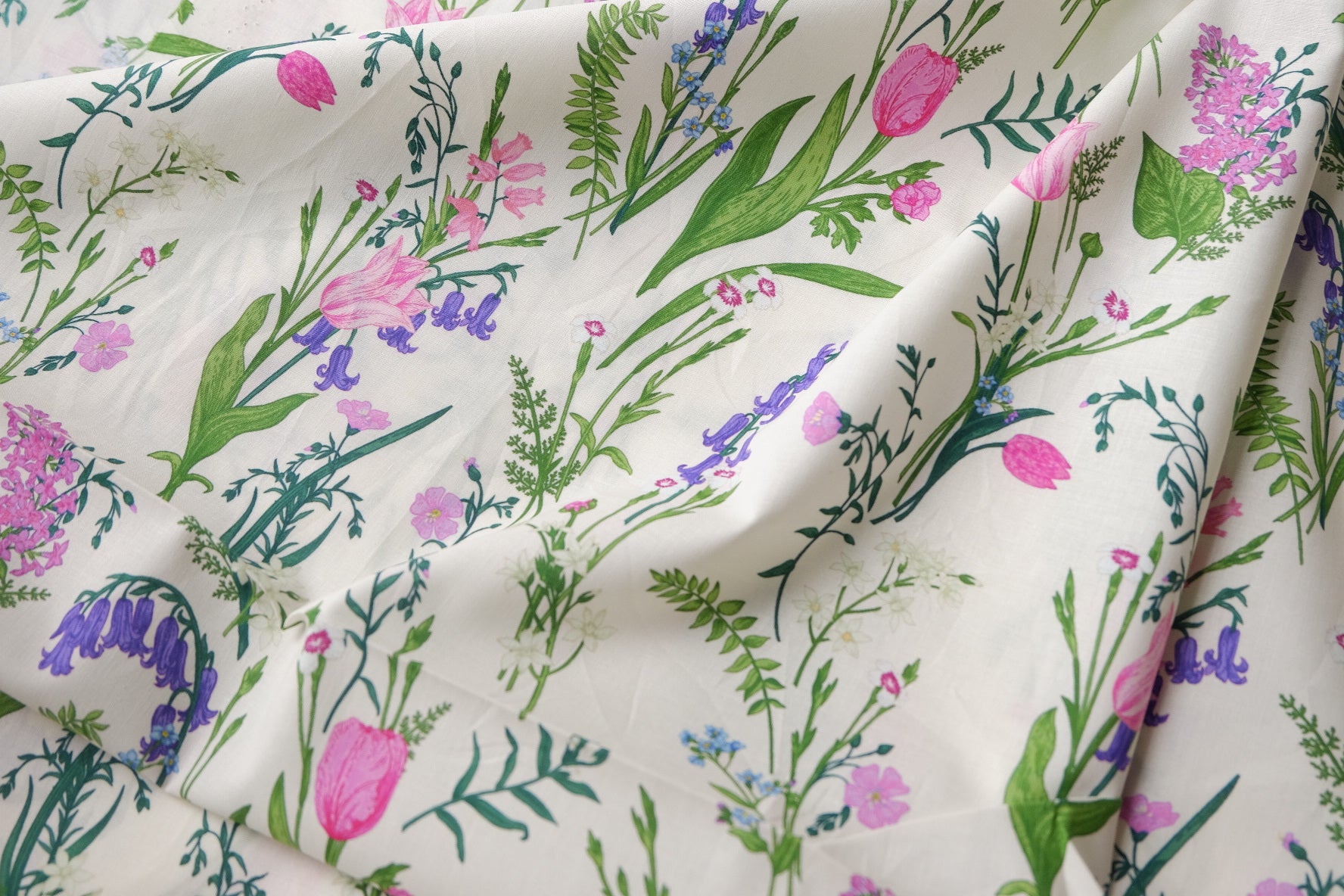 Wildflower Garden Cotton Lawn – 3.3 yd