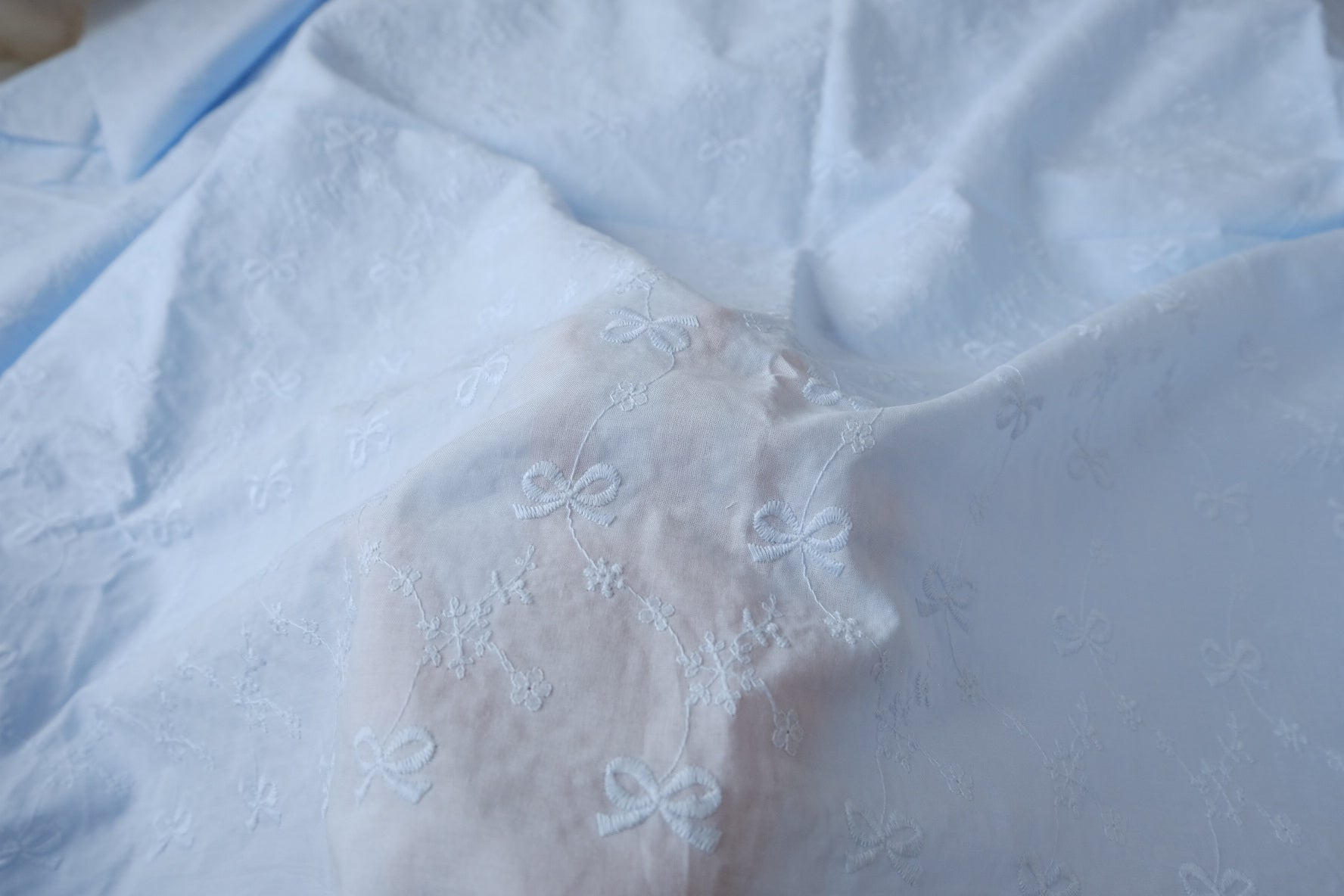 Bow Embroidered Cotton, 2.2 Yards