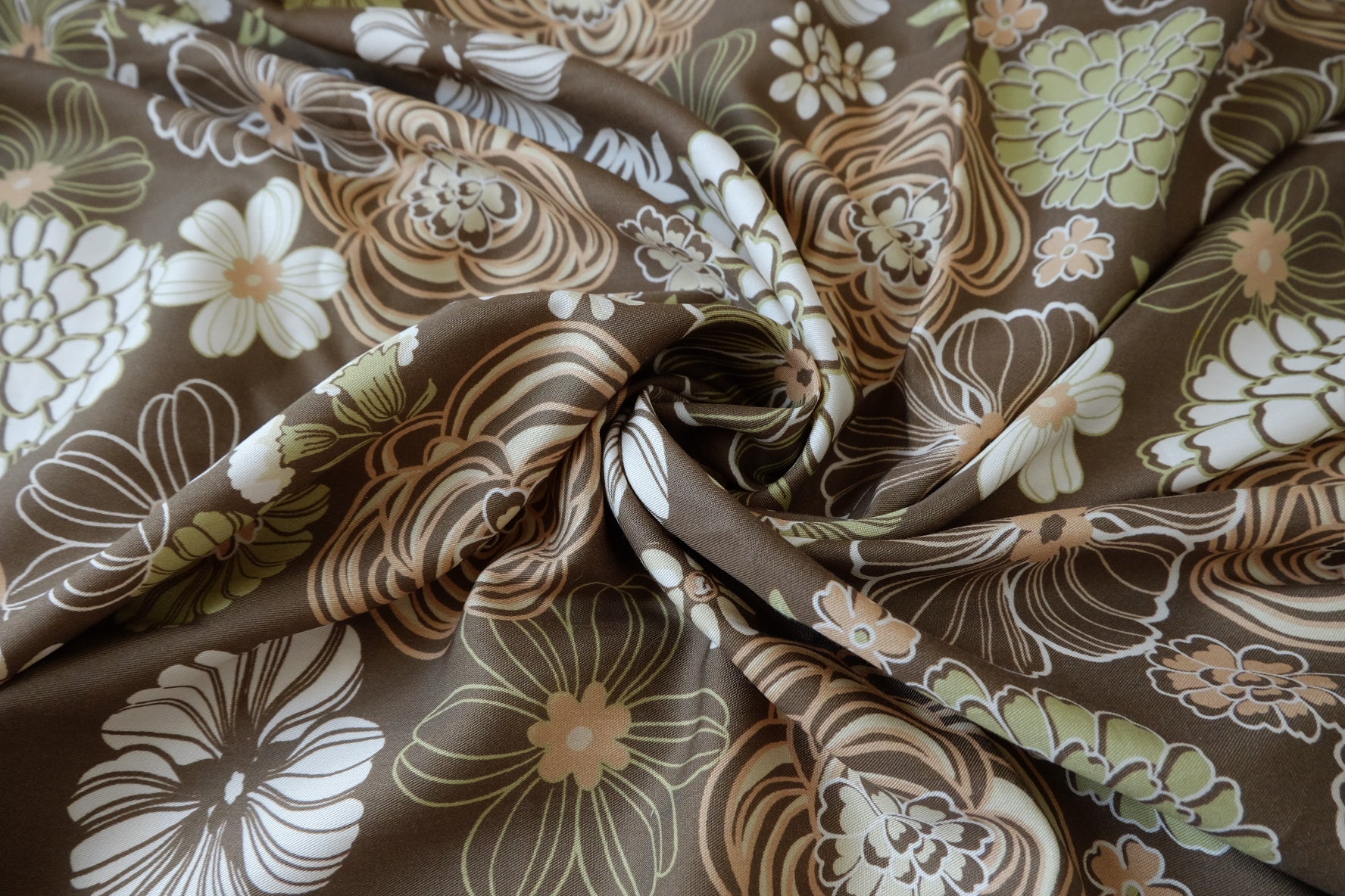 Mocha Retro Floral Pure Tencel Fabric - 3.28 yd