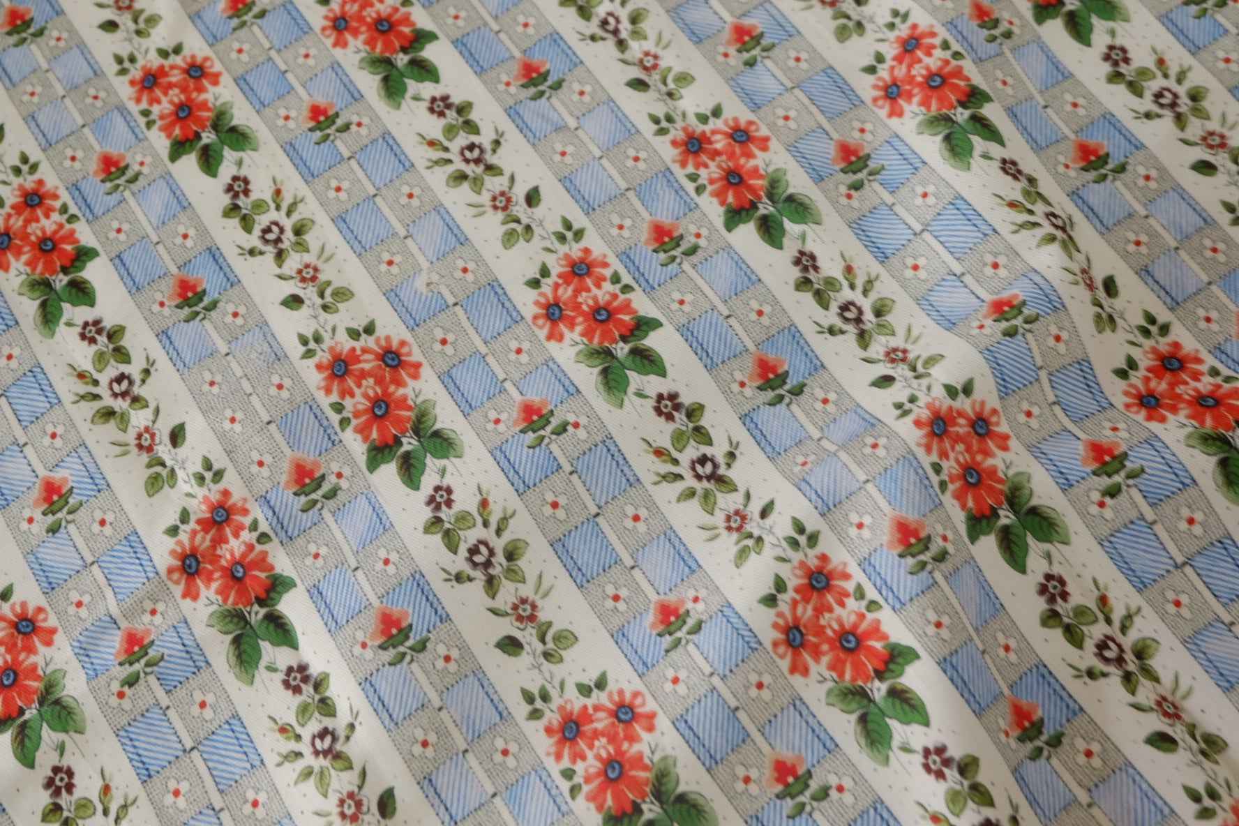 Vintage Blue Check Floral Cotton Lawn – 3.3 yd