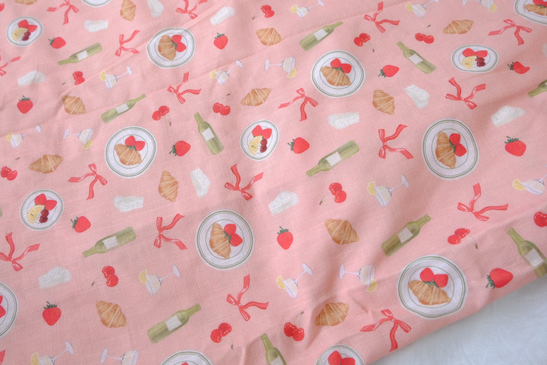 Picnic Print Cotton Linen Slub, 1.6 Yards