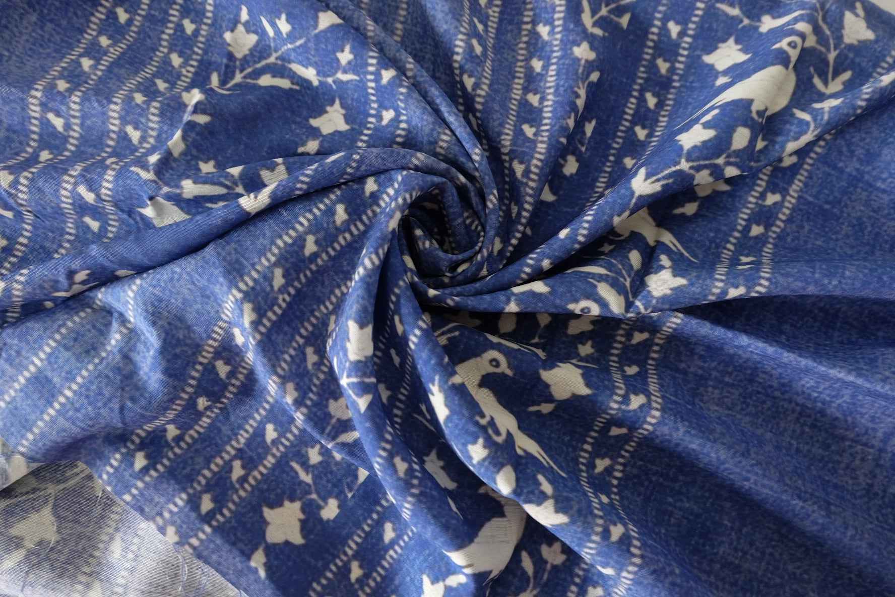 Blue Bird Rayon-Ramie Blend Fabric – 2.2 yd