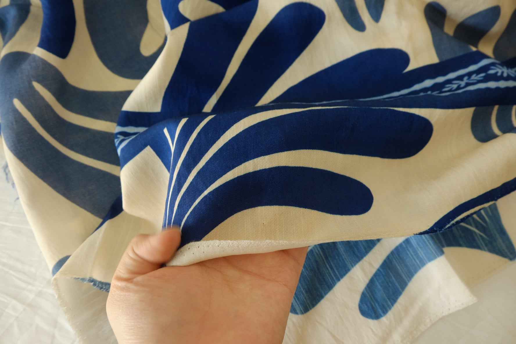 Blue Botanical Slub Tencel-Linen Border Print Fabric – 3.3 yd
