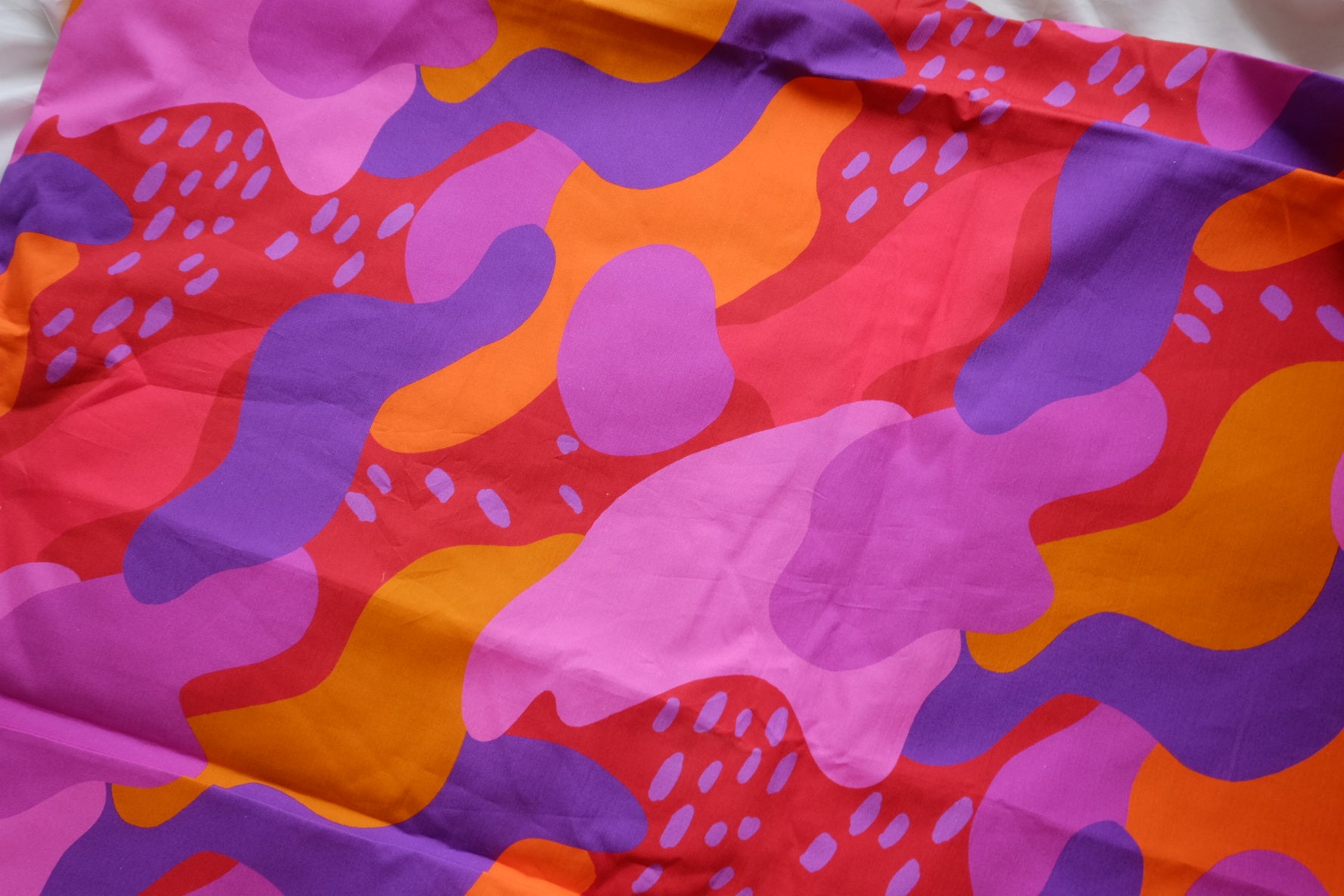 Bold Abstract High-Density Cotton Poplin – 2.1 yd