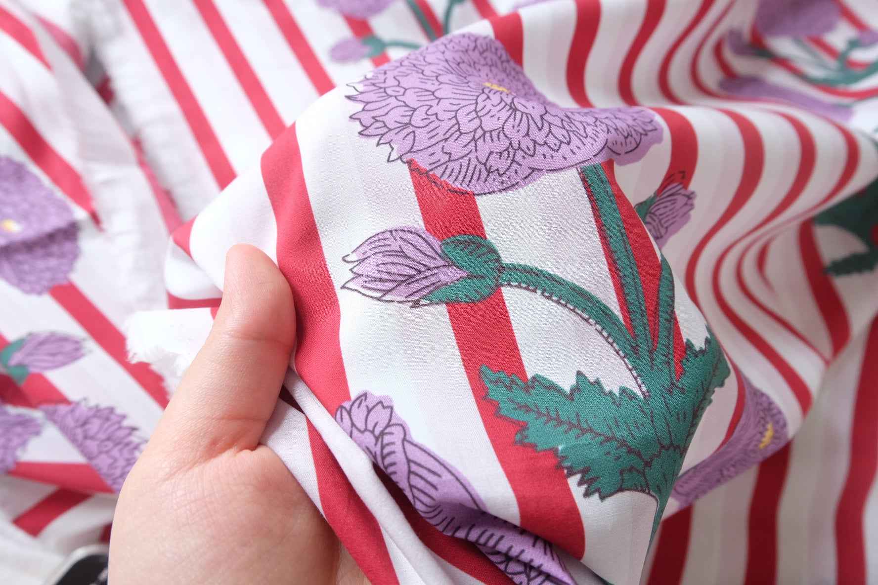 Bold Stripe Floral Cotton Fabric, Crisp 60s Dress Weight, 2.19 Yards/3.28 yards