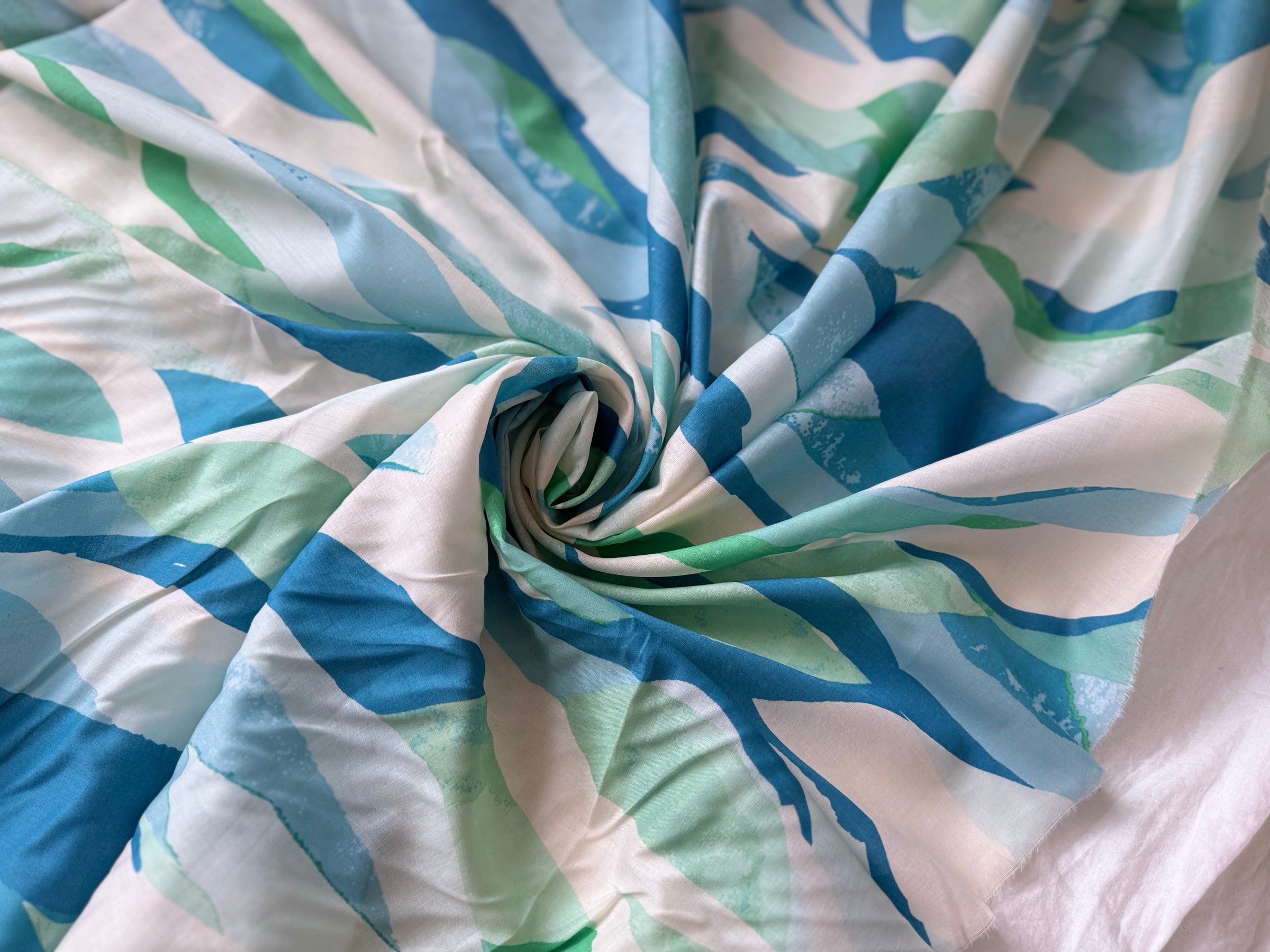 Ocean Wave Abstract Cotton Lawn Fabric — 2.19 yd