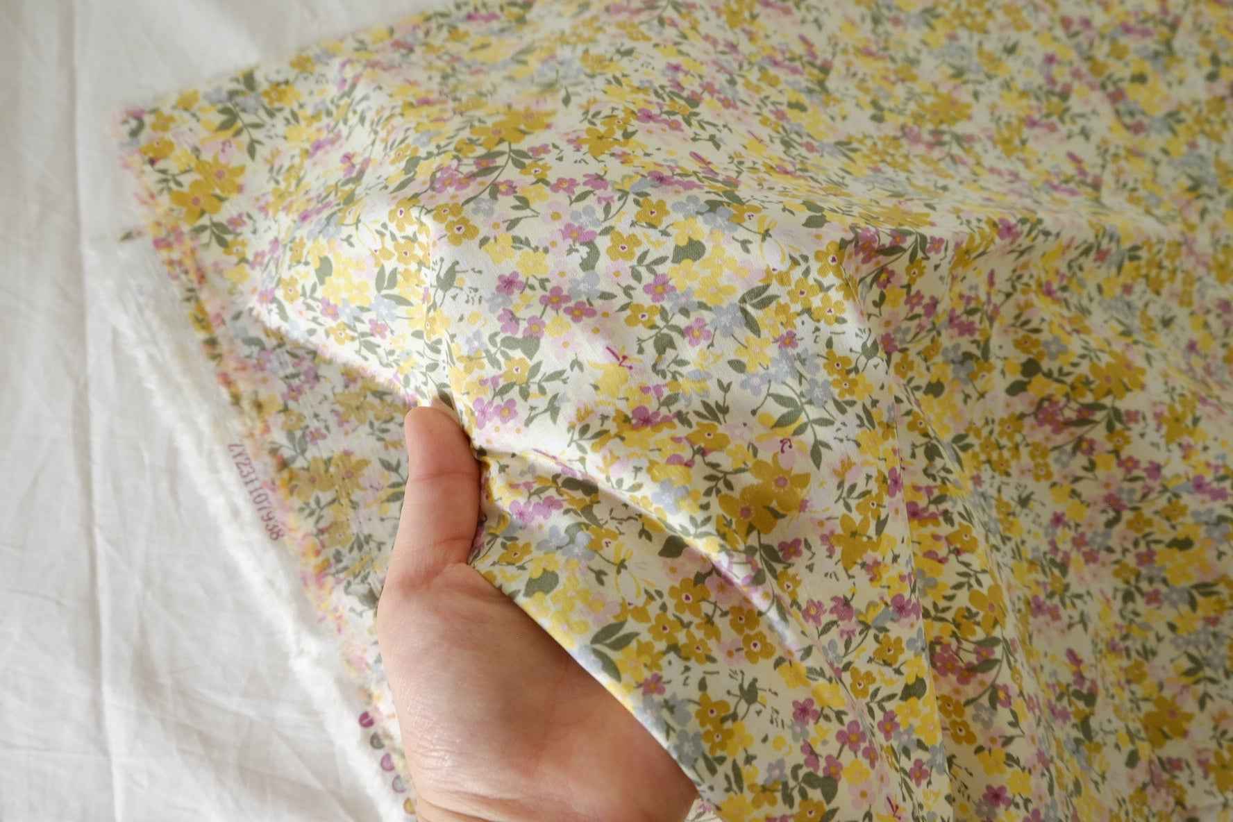 Yellow Lilac Floral 40s Cotton Poplin Fabric – 2.8 Yards