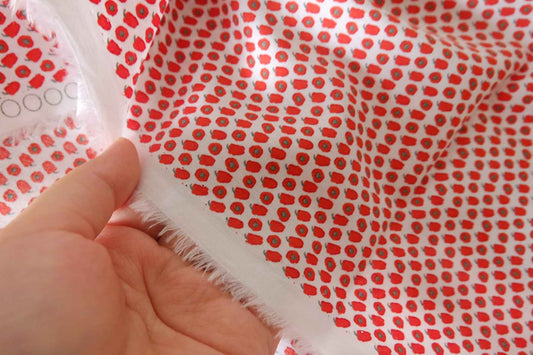 Red Pepper Dot High Count Cotton Poplin Fabric – 1.6 / 2.2 yd