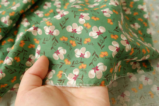 Meadow Green Floral Cotton Poplin Fabric, Crisp Lightweight Shirting Weight, 1.97 Yards