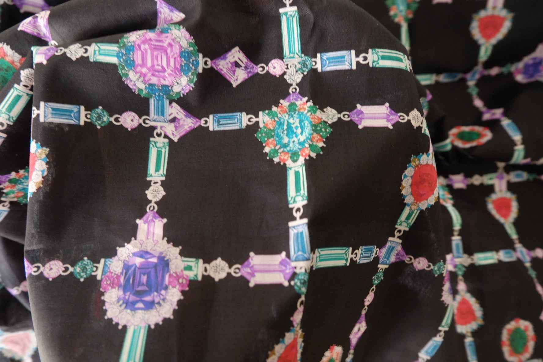 Jewel Lattice Print Cotton Lawn Fabric – 1.6 yd