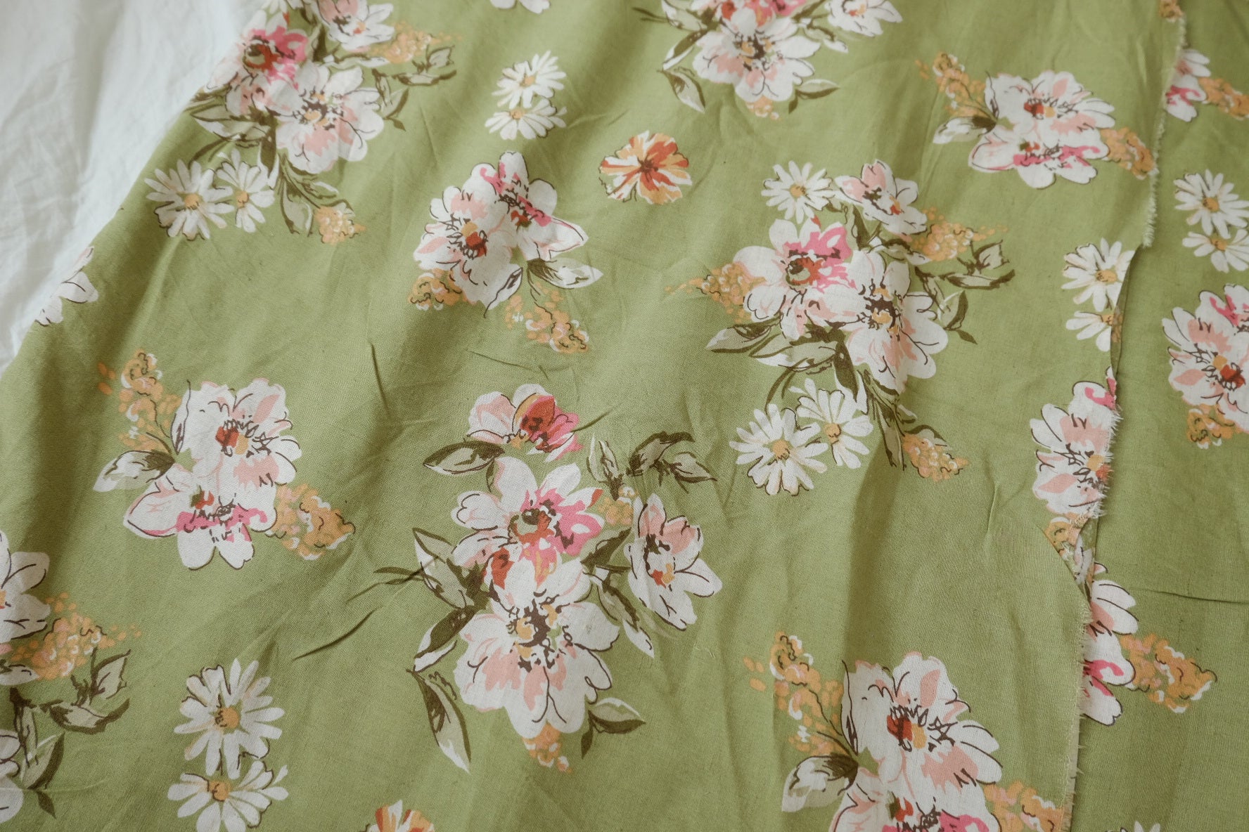 Soft Floral Cotton Linen Fabric, 3.28 Yards