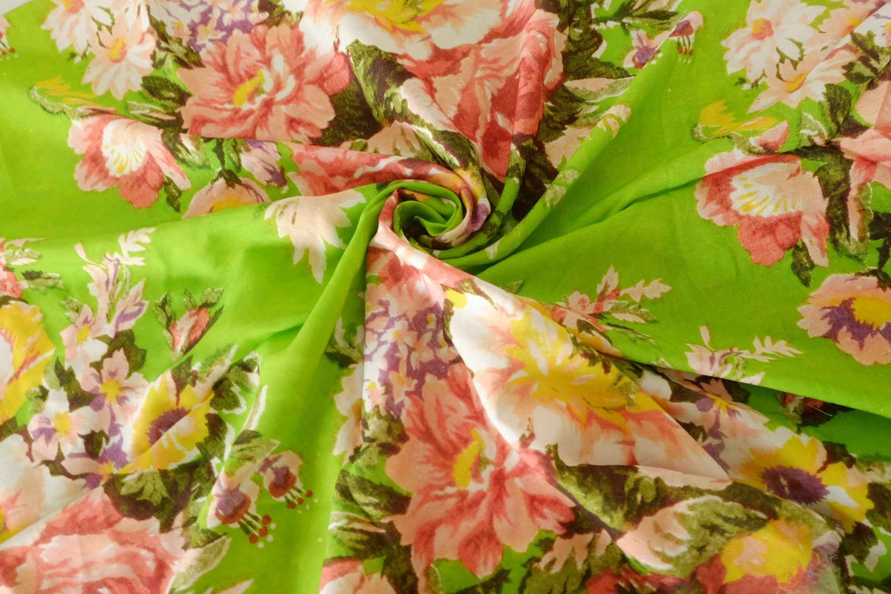 Bright Green Floral Cotton Dress Fabric – 3.3 yd