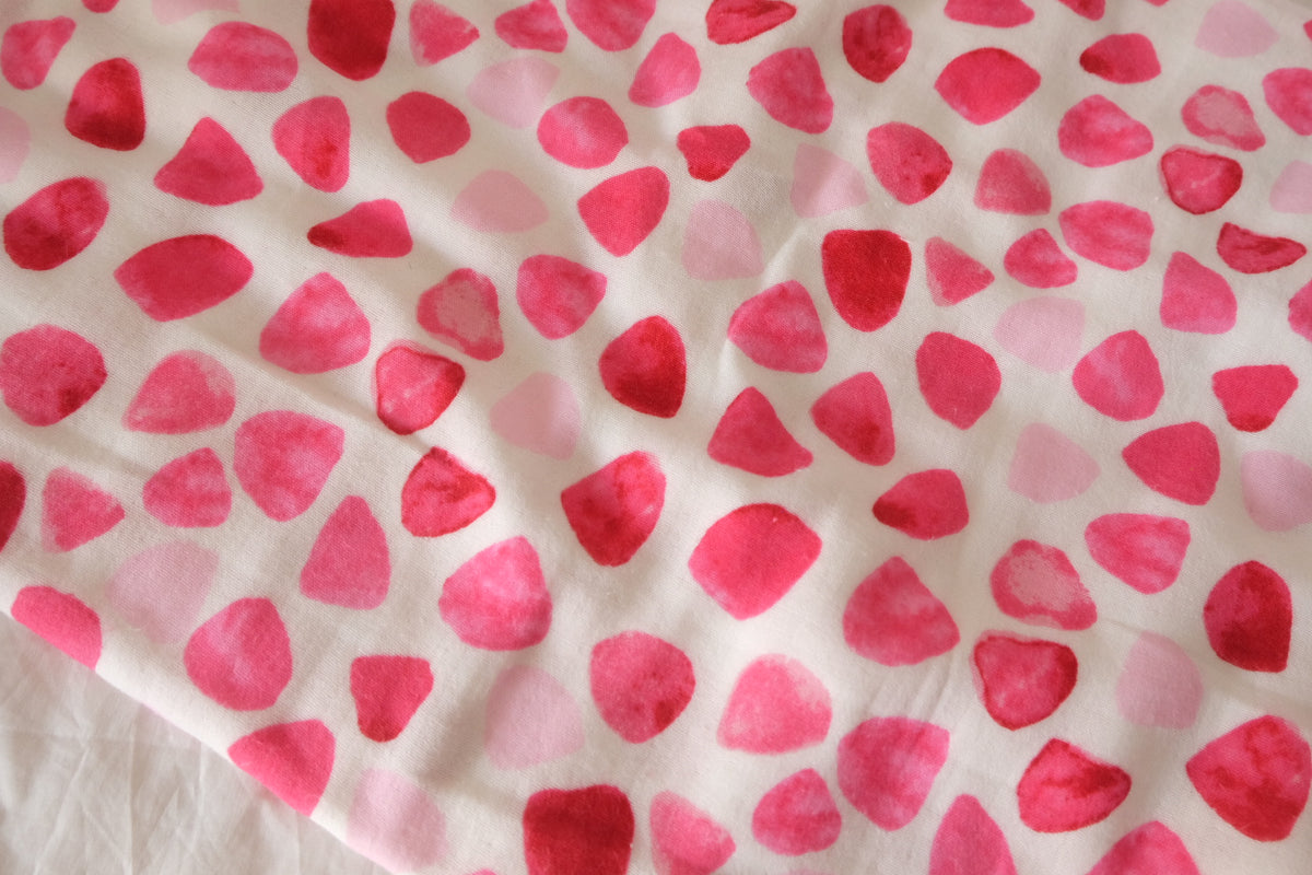 Pink Petal Confetti – Soft Triple Gauze Cotton Fabric | 1.6 Yards