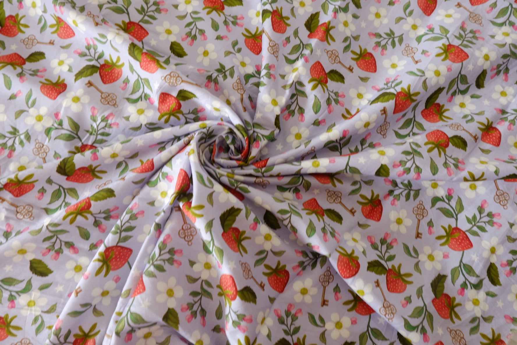 Strawberry Garden Cotton Sateen Fabric – 3.3 yd