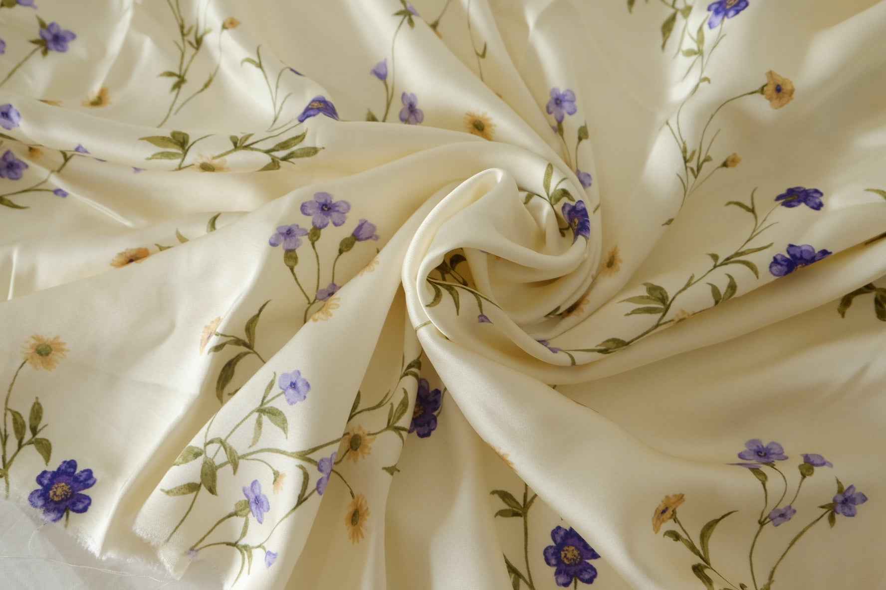 Cream Floral Satin Challis Fabric – 3.3 yd
