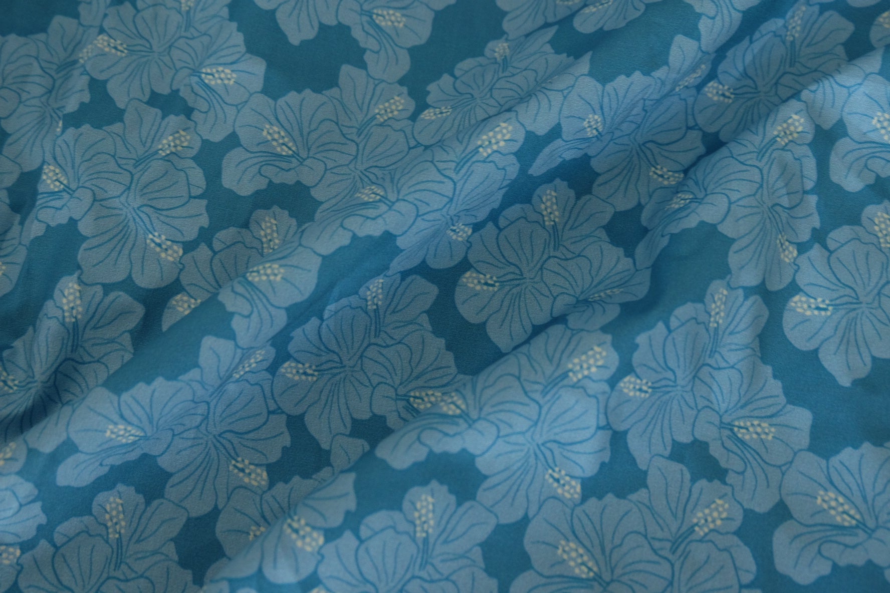 Blue Hibiscus Cotton Lawn Fabric – 3.3 yd