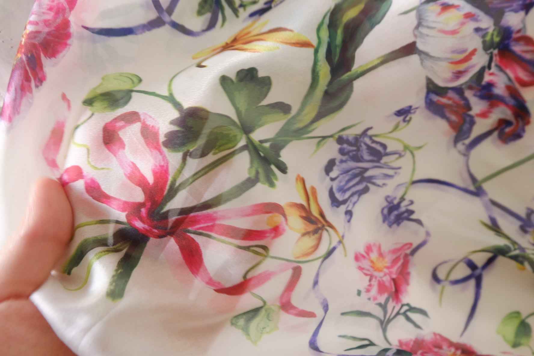 Border Floral Sheer Chiffon Organza Fabric – 3.2 yd