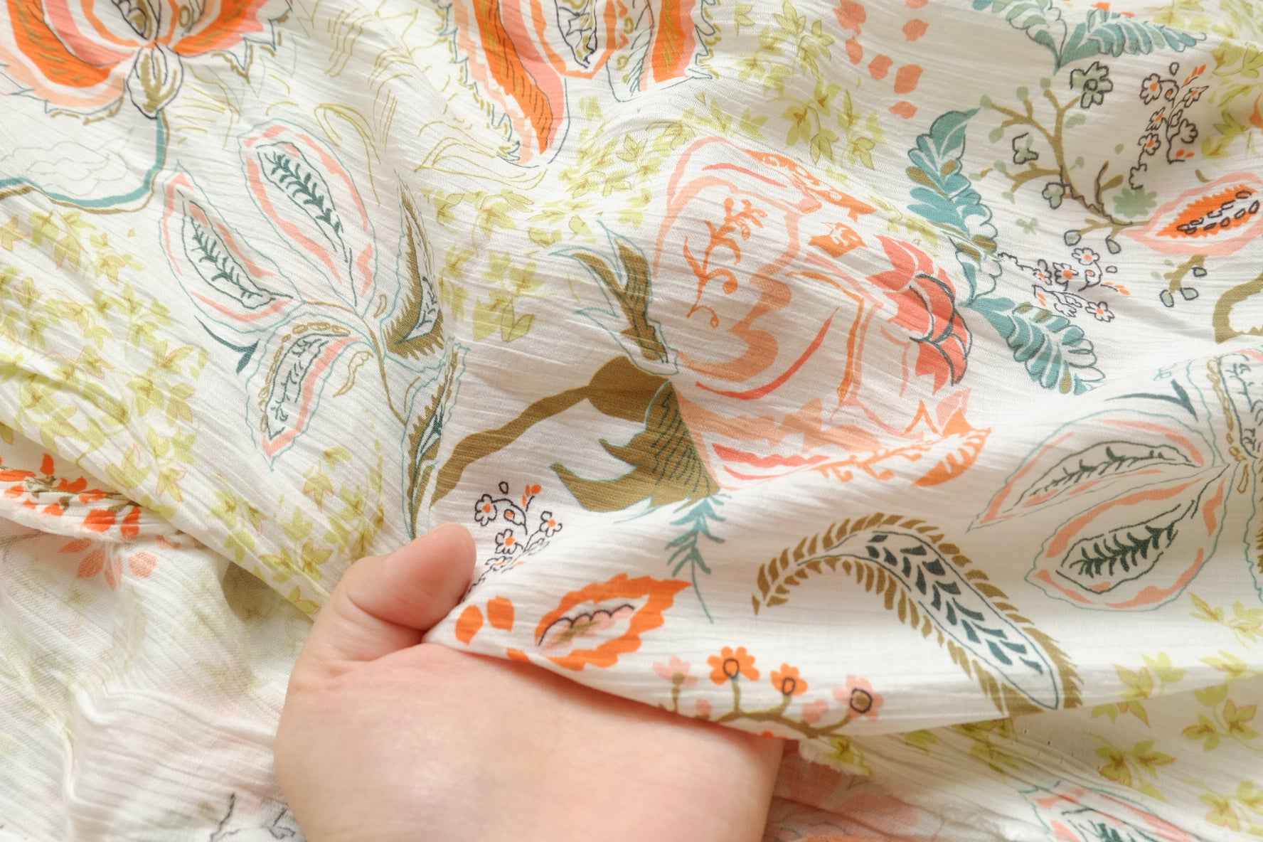Textured Tencel Cotton Linen Floral Fabric, Airy Summer Dress Weight, 2.19 Yards