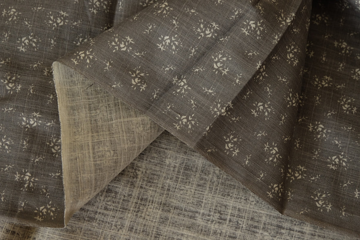 Vintage Meadow – Brown Floral Slub Cotton Linen – 3.3 yd