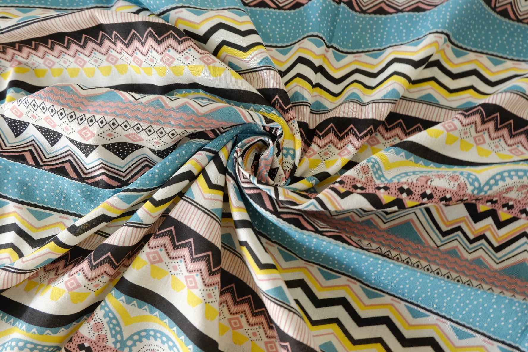 Geometric Stripe Linen Cotton Fabric – 1.7 yd