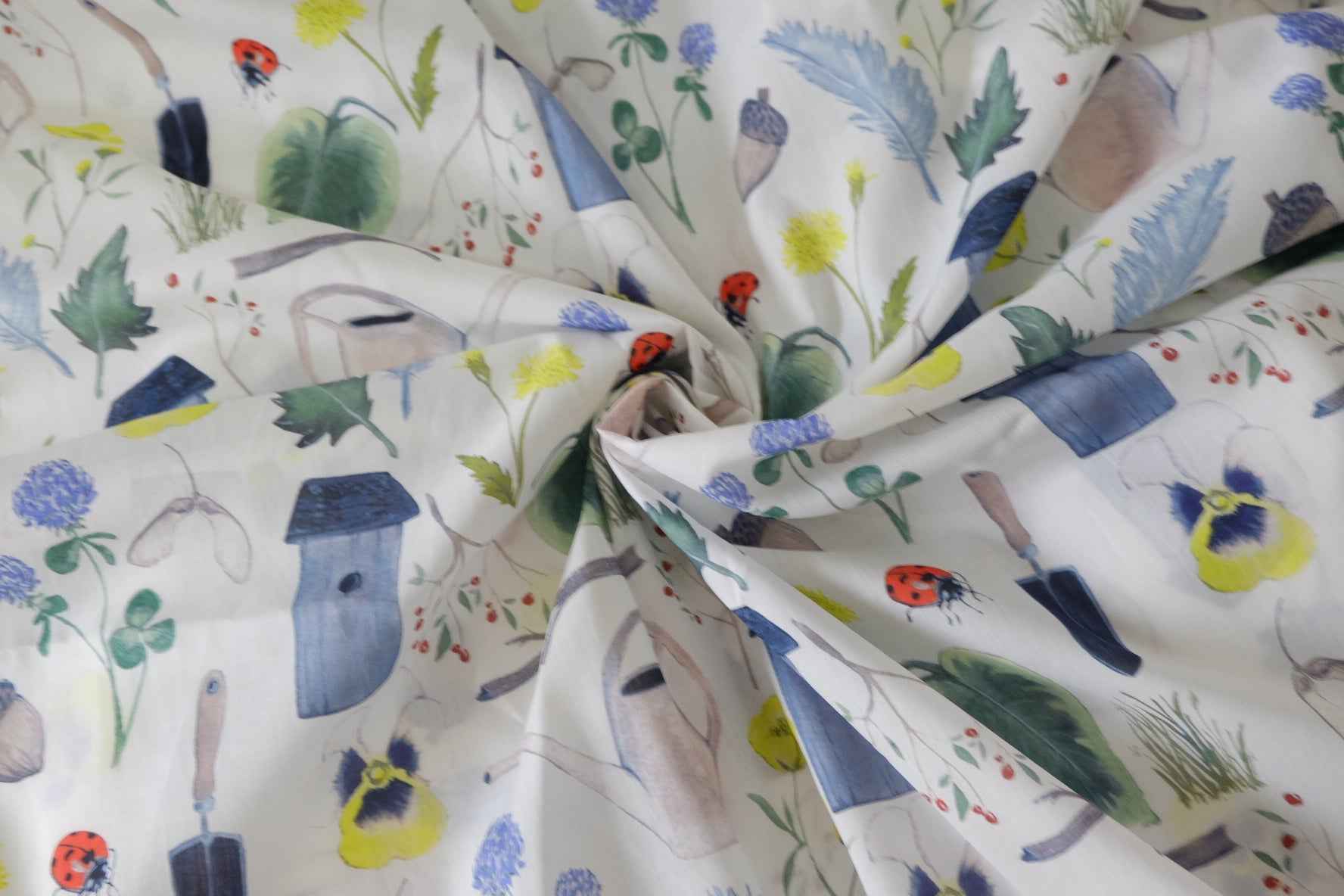 Garden Notes Ultralight Cotton Lawn – 2.2 yd/3.3 yd