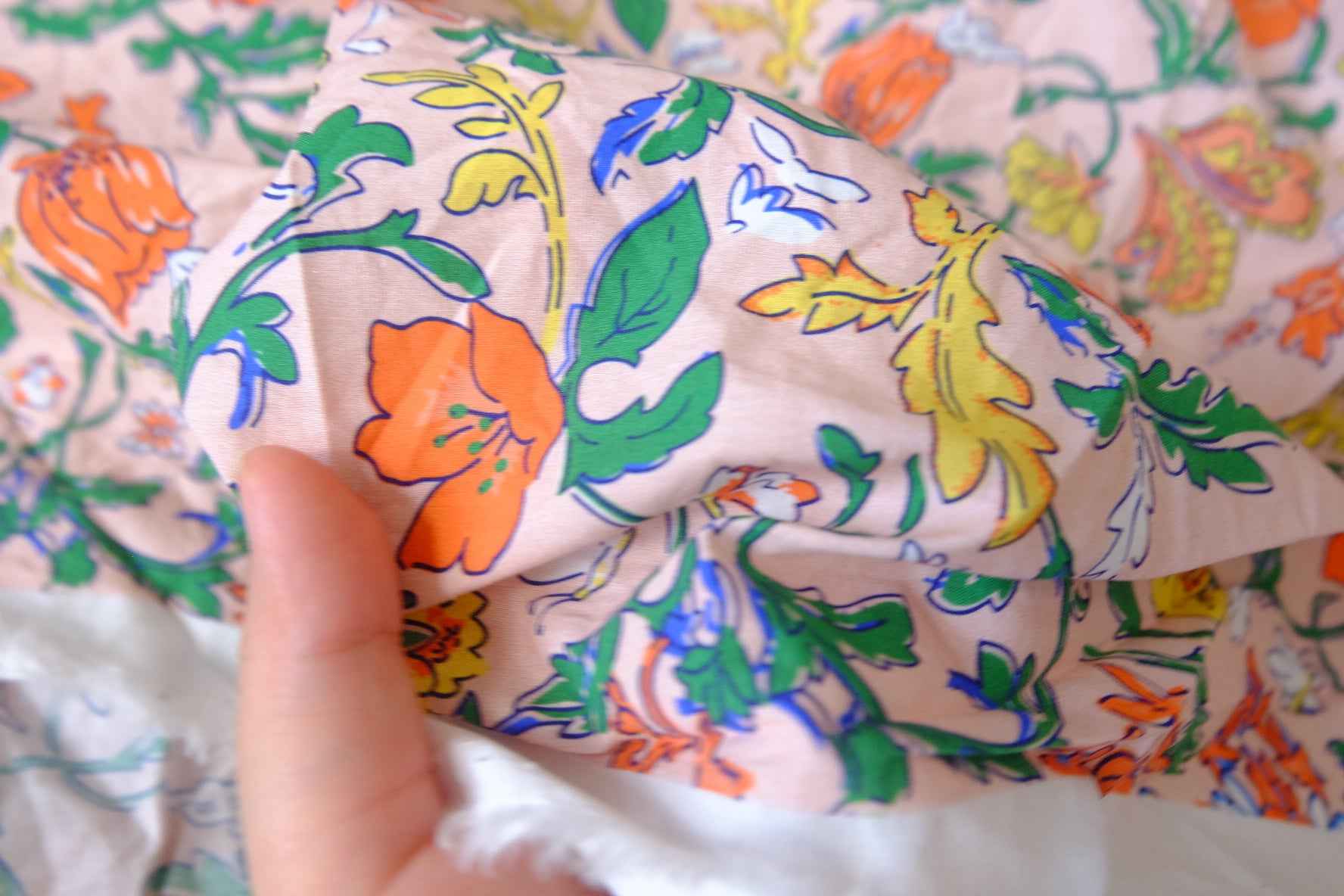 Pink Vine Floral Cotton Poplin Fabric - 1.53 yd