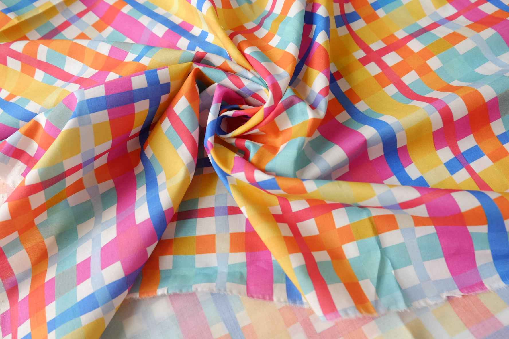 Bright Plaid Lightweight Cotton Poplin Fabric - 3.28 yd