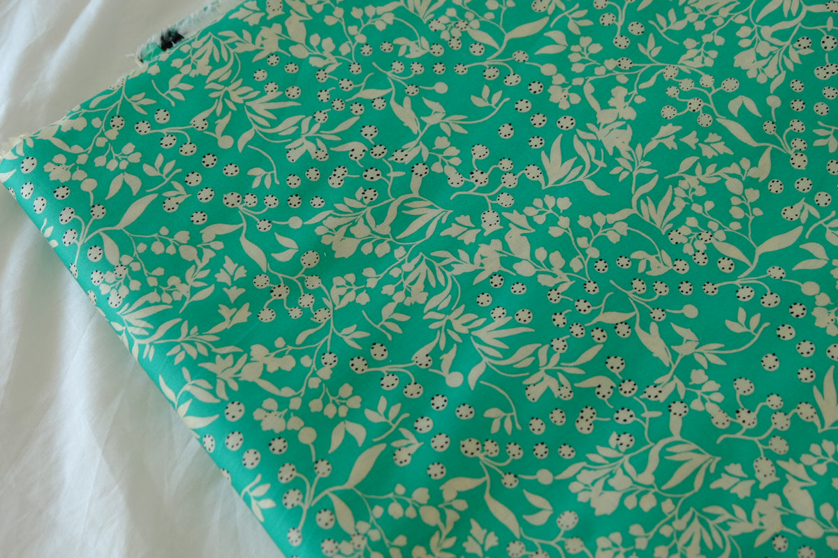 Emerald Berry Garden Fine Cotton – 3.28 yd