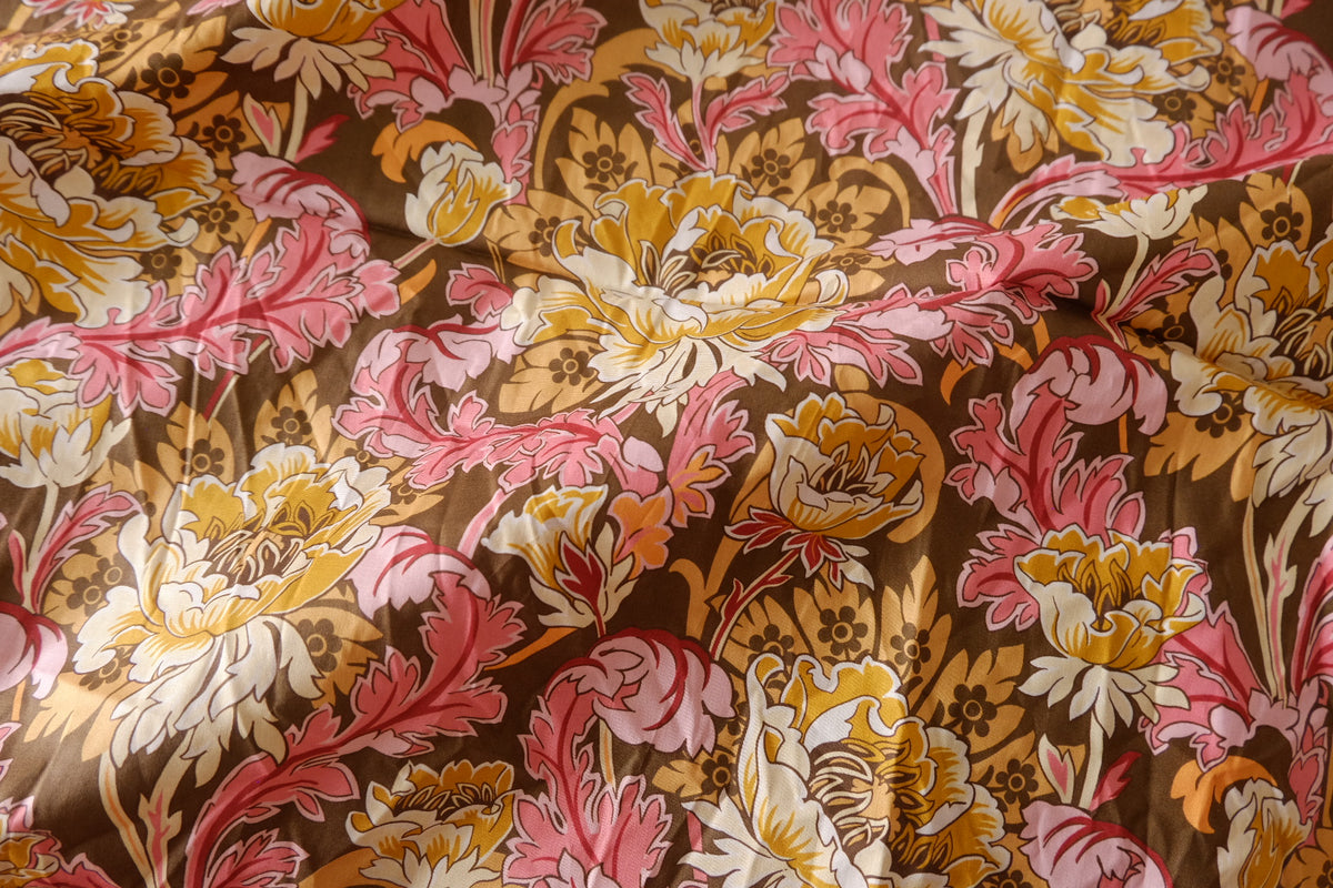 Retro Garden Cotton Lawn — 1.31 yd