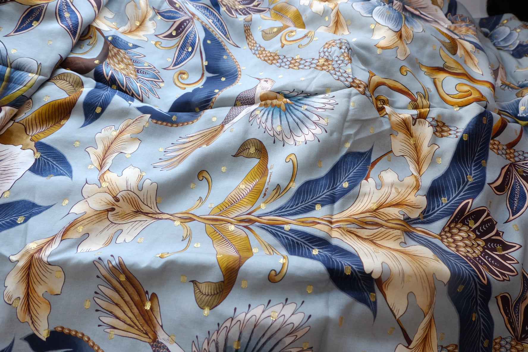 Farm Rio Metallic Botanical Rayon Fabric - 2.73 yd