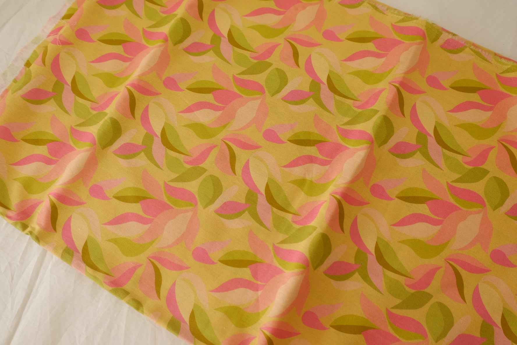 Retro Leaf Cotton Fabric – 2.2 yd