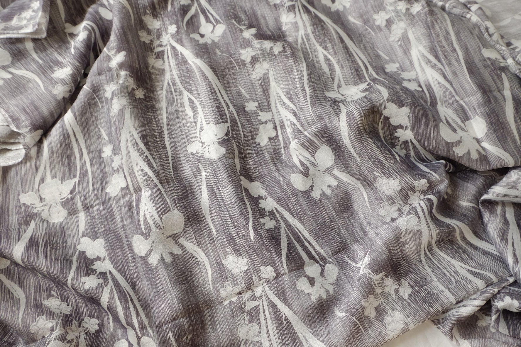 Misty Botanical Tencel Linen Fabric, Airy Dress Weight, 3.28 Yards