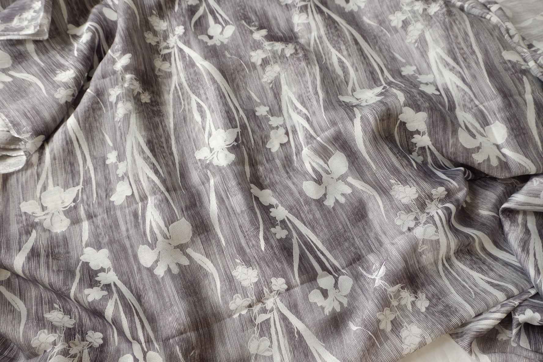 Misty Botanical Tencel Linen Fabric, Airy Dress Weight, 3.28 Yards