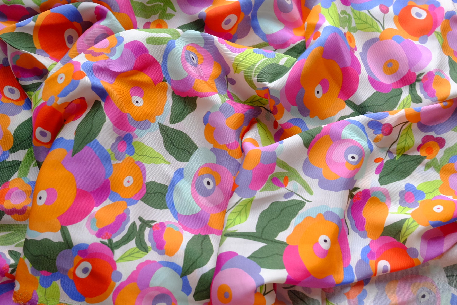 Vibrant Floral Viscose Cotton Twill – 1.6 yd