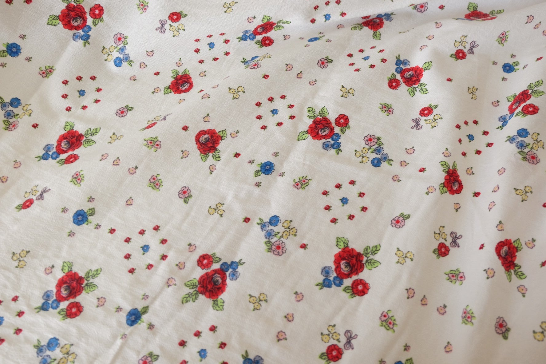 Sand-Washed Floral Cotton Linen Fabric – 1.6 yd
