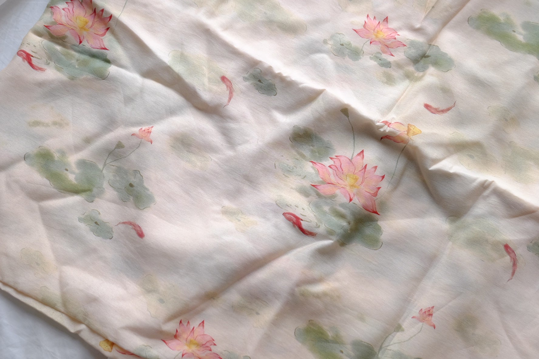 Lotus Watercolor Tencel Ramie Blend – 2.2 yd
