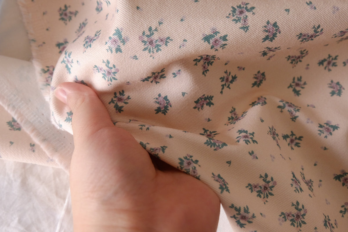 Vintage Rosebud – Cotton Twill Fabric | 2.2 yards