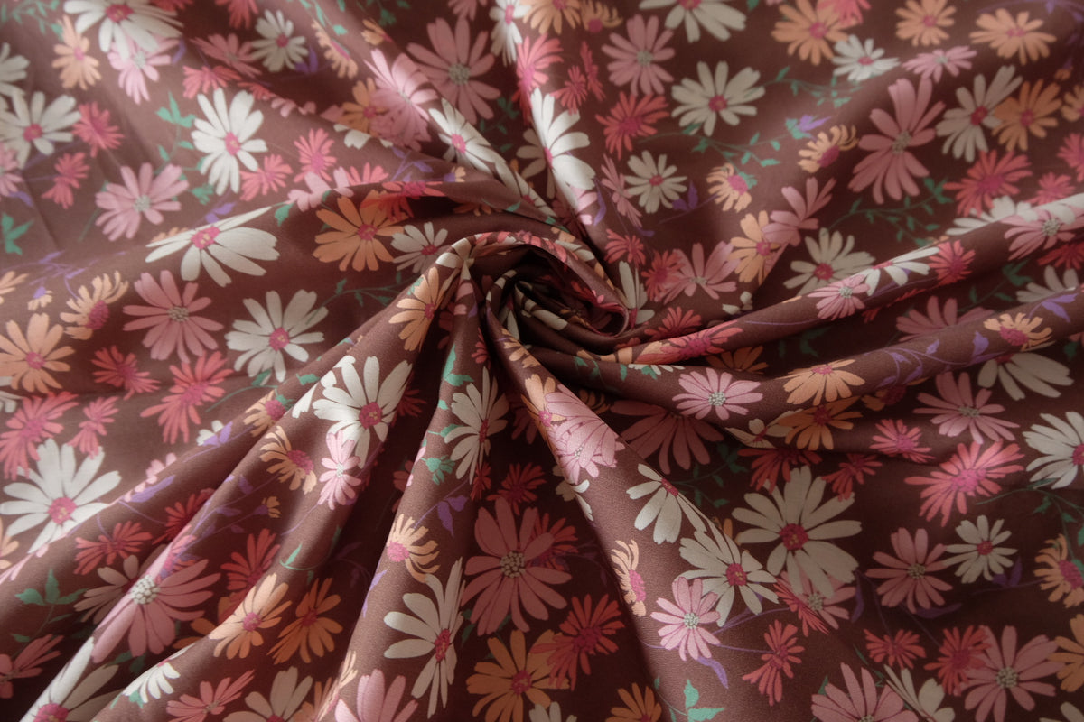 Chocolate Daisy Garden – Silky Cotton Lawn – 3.3 yd