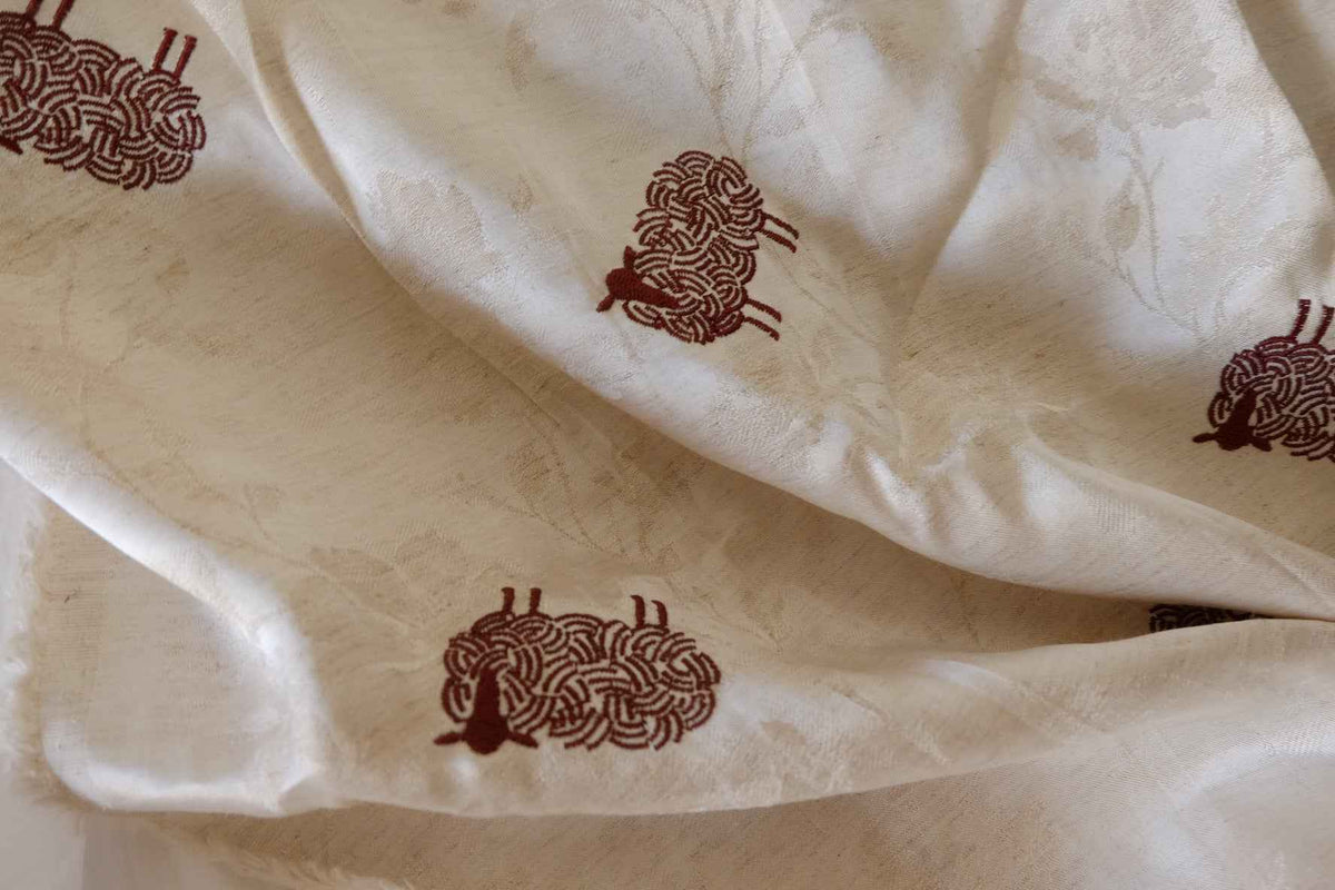 Little Sheep Embroidered Jacquard Cotton Linen Blend – 1.6 yd